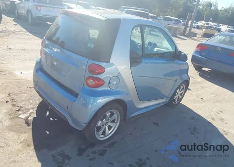 2013 Smart Fortwo Passion/Pure из США, поврежденный, VIN WMEEJ3BA3DK693314